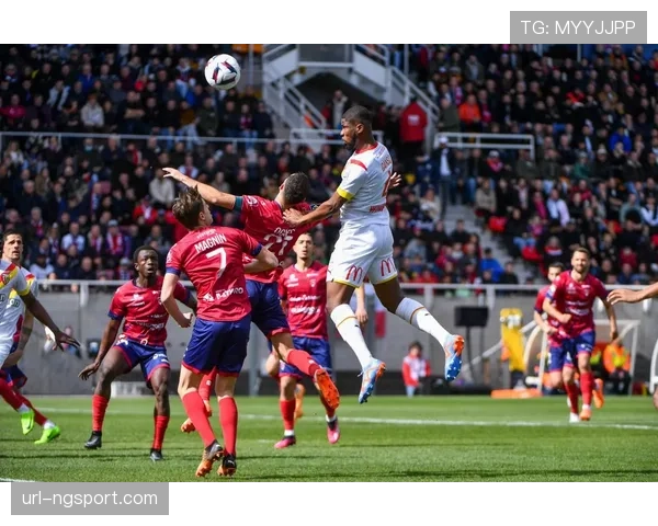 莱比锡红牛3-0大胜波鸿,赛后者那格尔斯曼称赞球队的压迫执行是“教科书级别” 莱比锡红牛3-0大胜波鸿,赛后者那格尔斯曼称赞球队的压迫执行是“教科书级别”